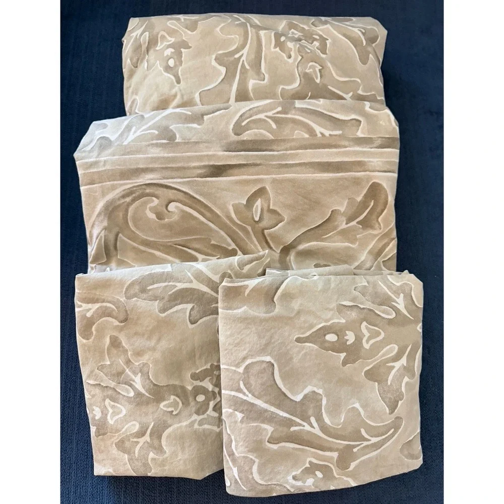 Restoration Hardware Amalfi Rave Queen Size Sheet Set Italy 4 PCS Tan White Soft